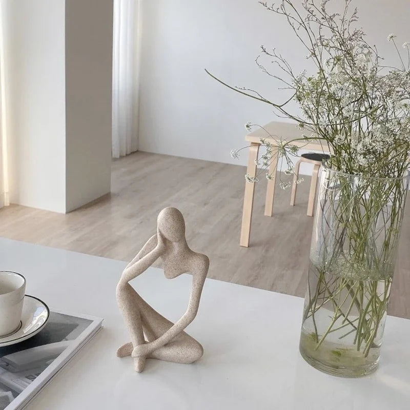 Estatueta Abstrata de Yoga - Decoração Elegante