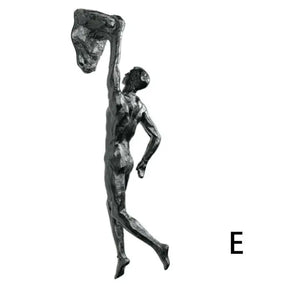 Escultura de Parede Escalador em Resina - Decoração Moderna