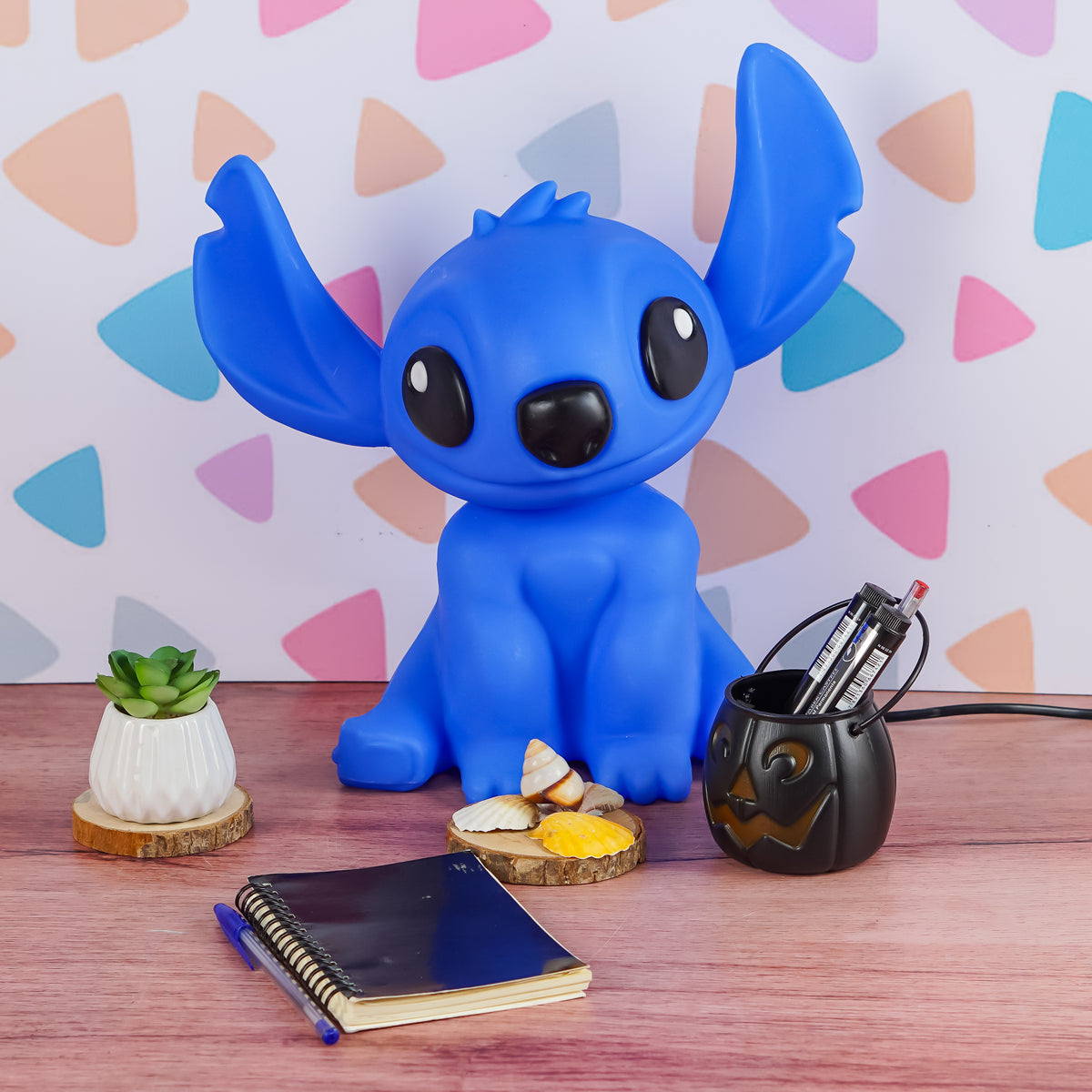 Luminária Bivolt Disney Stitch